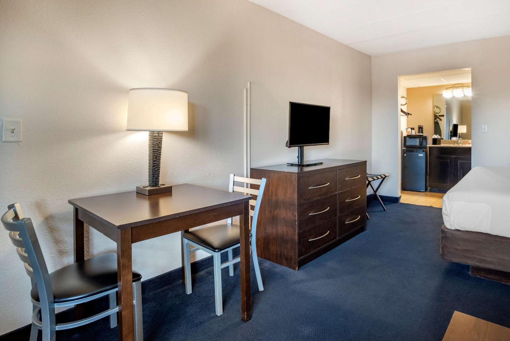 Econo Lodge Inn & Suites Rehoboth Beach Eksteriør billede
